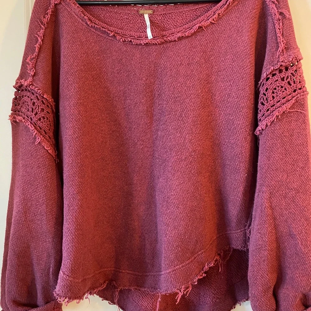 Free People burgundy Frayed bottom hemThermal top